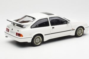 Ford Sierra RS Cosworth Biały AUTOart 1:18 72862 Metal — zdjęcie 3 z 8