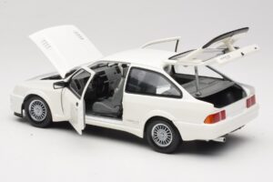 Ford Sierra RS Cosworth Biały Minichamps 1:18 150084000 Metal — zdjęcie 5 z 8