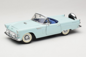 Ford Thunderbird Zielony Revell 1:18 8804-G1 Metal