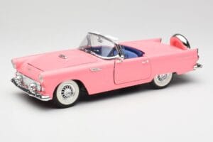 Ford Thunderbird Różowy Revell 1:18 08804 Metal