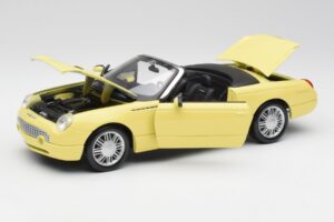 Ford Thunderbird Show Car Żółty Maisto 1:18 50335 Metal — zdjęcie 2 z 8