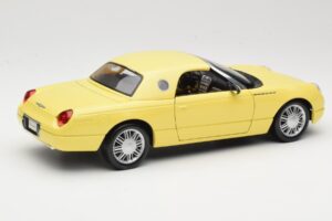 Ford Thunderbird Show Car Żółty Maisto 1:18 50336 Metal — zdjęcie 3 z 8