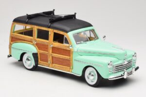 Ford Woody Panel Wagon Miętowy Zielony Road Signature 1:18 20028 Metal — zdjęcie 6 z 8