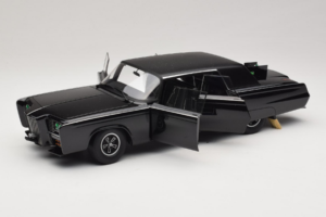 Chrysler Imperial Black Beauty Green Hornet TV Series AUTOart 1:18 71546 Metal — zdjęcie 2 z 8