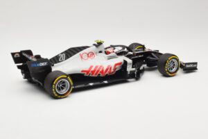 Haas VF-20 #20 K. Magnussen Abu Dhabi GP 2020 Minichamps 1:18 110201720 Metal — zdjęcie 2 z 6