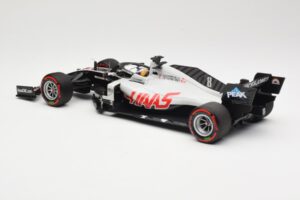Haas VF-20 #8 R. Grosjean Bahrain GP 2020 Minichamps 1:18 110201508 Metal — zdjęcie 5 z 6