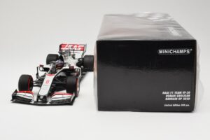 Haas VF-20 #8 R. Grosjean Bahrain GP 2020 Minichamps 1:18 110201508 Metal — zdjęcie 6 z 6