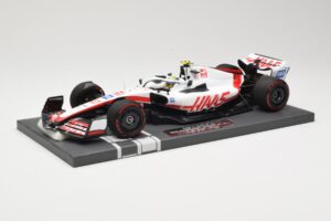 Haas VF-22 #47 M. Schumacher Bahrain GP 2022 Minichamps 1:18 117220147 Metal — zdjęcie 2 z 6