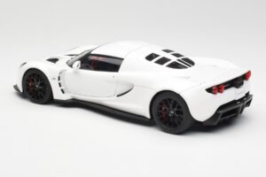 Hennessey Venom GT Biały AUTOart 1:18 75404 Metal — zdjęcie 7 z 8