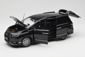 Honda Elysion Ciemny Niebieski OEM 1:18 26701 Metal — zdjęcie 2 z 8