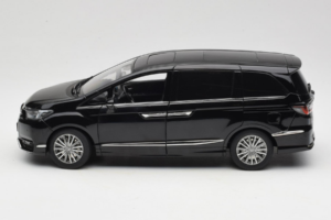 Honda Elysion Ciemny Niebieski OEM 1:18 26701 Metal — zdjęcie 4 z 8