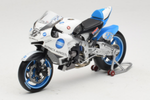 Honda RC212V #56 S. Nakano Konica Minolta Honda MotoGP 2007 Minichamps 1:18 112071056 Metal — zdjęcie 2 z 6