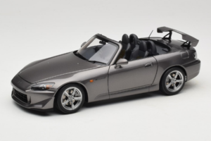 Honda S2000 AP2 Type S Moon Rock Metallic MotorHelix 1:18 M85111 Metal
