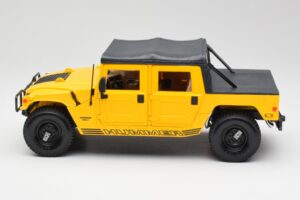 Hummer H1 Soft Top Żółty Maisto 1:18 56041 Metal — zdjęcie 4 z 8