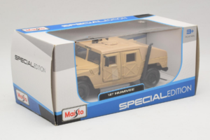 AM General Humvee Military Maisto 1:27 31974 Metal — zdjęcie 2 z 3