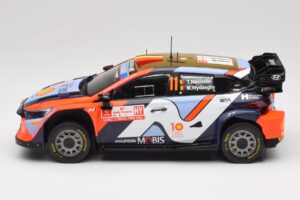 Hyundai i20 N Rally1 #11 Hyundai Shell Mobis WRT T. Neuville / M. Wydaeghe Rally Poland 2024 IXO 1:18 18RMC214 Metal — zdjęcie 5 z 6