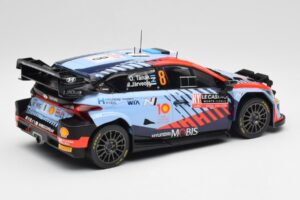 Hyundai i20 N Rally1 WRC #8 O. Tänak / M. Järveoja Rally Monte Carlo Night Version 2024 IXO 1:18 18RMC195 Metal — zdjęcie 2 z 6