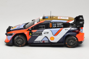 Hyundai i20 N WRC #16 A. Fourmaux / A. Coria Rally Monte Carlo Night Version 2025 IXO 1:18 18RMC230B Metal — zdjęcie 3 z 6