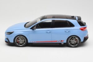 Hyundai i30 N Jasnoniebieski MCG 1:18 MCG18503 Metal — zdjęcie 3 z 6