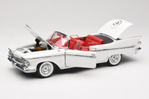 Imperial Crown Kabriolet Biały Road Signature 1:18 20138 Metal — zdjęcie 2 z 8