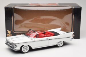 Imperial Crown Kabriolet Biały Road Signature 1:18 20138 Metal — zdjęcie 8 z 8