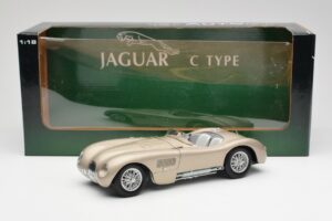 Jaguar C-Type Brązowy AUTOart 1:18 73502 Metal — zdjęcie 8 z 8