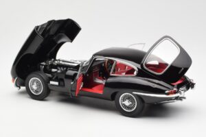 Jaguar E-Type 3.8 Series 1 Czarny Kyosho 1:18 08954BK Metal — zdjęcie 5 z 8
