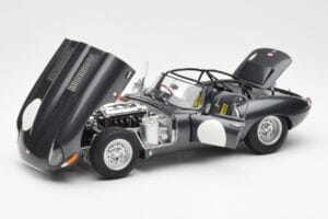 Jaguar E-Type Series 1 Coupe Lightweight Ciemnoszary AUTOart 1:18 73647 Metal — zdjęcie 2 z 8