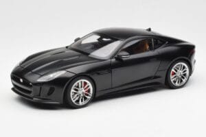 Jaguar F-Type R X152 Matowy Czarny AUTOart 1:18 73652 Kompozyt