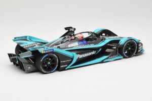 Jaguar I-Type 3 Panasonic Jaguar Racing #3 N. Piquet Jr. Formula E Season 5 2019 Minichamps 1:18 114180003 Metal — zdjęcie 2 z 6