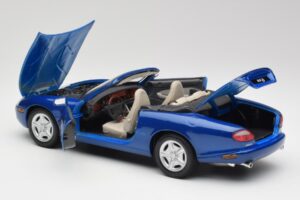 Jaguar XK8 X100 Kabriolet Azure Niebieski Maisto 1:18 50286 Metal — zdjęcie 5 z 8