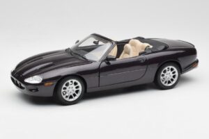 Jaguar XKR X100 Kabriolet Szary Maisto 1:18 50331 Metal