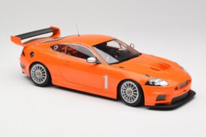 Jaguar XKR GT3 Racing Orange Minichamps 1:18 150081391 Metal — zdjęcie 4 z 6