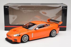 Jaguar XKR GT3 Racing Orange Minichamps 1:18 150081391 Metal — zdjęcie 6 z 6