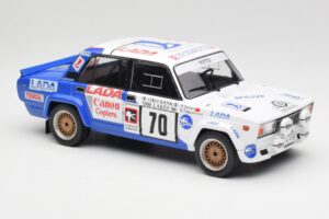 Lada 2105 VFTS #70 E. Tumalevicius 1000 Lakes Rally 1986 IXO 1:18 18RMC181A Metal — zdjęcie 4 z 6