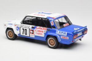 Lada 2105 VFTS #70 E. Tumalevicius 1000 Lakes Rally 1986 IXO 1:18 18RMC181A Metal — zdjęcie 5 z 6