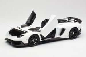 Lamborghini Aventador J Biały AUTOart 1:18 74674 Metal — zdjęcie 2 z 8