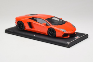 Lamborghini Aventador Pomarańczowy MR Collection 1:18 LAMB064 Żywica — zdjęcie 4 z 6