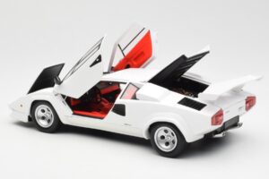 Lamborghini Countach LP500S Biały Kyosho 1:18 08320E Metal — zdjęcie 5 z 8