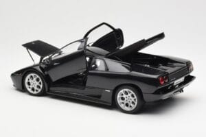 Lamborghini Diablo 6.0 Czarny AUTOart 1:18 74528 Metal — zdjęcie 5 z 8