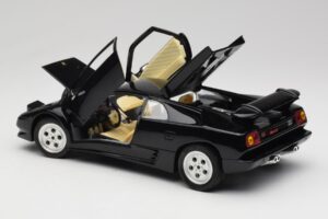 Lamborghini Diablo Czarny Mira 1:18 6107 Metal — zdjęcie 5 z 8