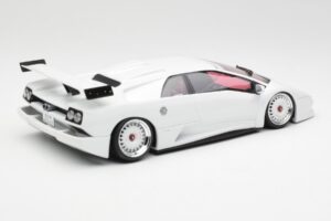 Lamborghini Diablo KO Biały GT Spirit 1:18 GT330 Żywica — zdjęcie 2 z 6