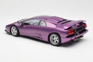 Lamborghini Diablo SE30 Jota Metaliczny Fioletowy AUTOart 1:18 79142 Kompozyt — zdjęcie 7 z 8