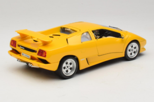 Lamborghini Diablo Żółty Bburago 1:18 3041-M2 Metal — zdjęcie 3 z 8