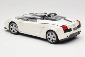 Lamborghini Gallardo Concept S Biały Motormax 1:18 79156 Metal — zdjęcie 7 z 8