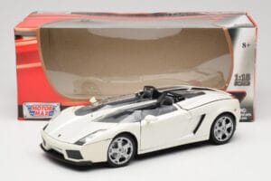 Lamborghini Gallardo Concept S Biały Motormax 1:18 79156 Metal — zdjęcie 8 z 8