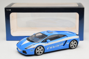 Lamborghini Gallardo Polizia AUTOart 1:18 74576 Metal — zdjęcie 8 z 8