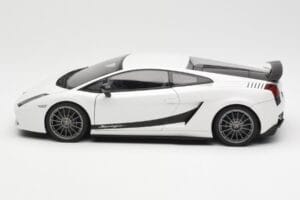 Lamborghini Gallardo Superleggera Monocerus Metallic Biały AUTOart 1:18 74585 Metal — zdjęcie 4 z 8