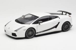 Lamborghini Gallardo Superleggera Monocerus Metallic Biały AUTOart 1:18 74585 Metal