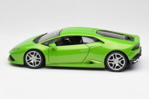 Lamborghini Huracan LP610-4 Zielony Bburago 1:18 18-11038 Metal — zdjęcie 4 z 8